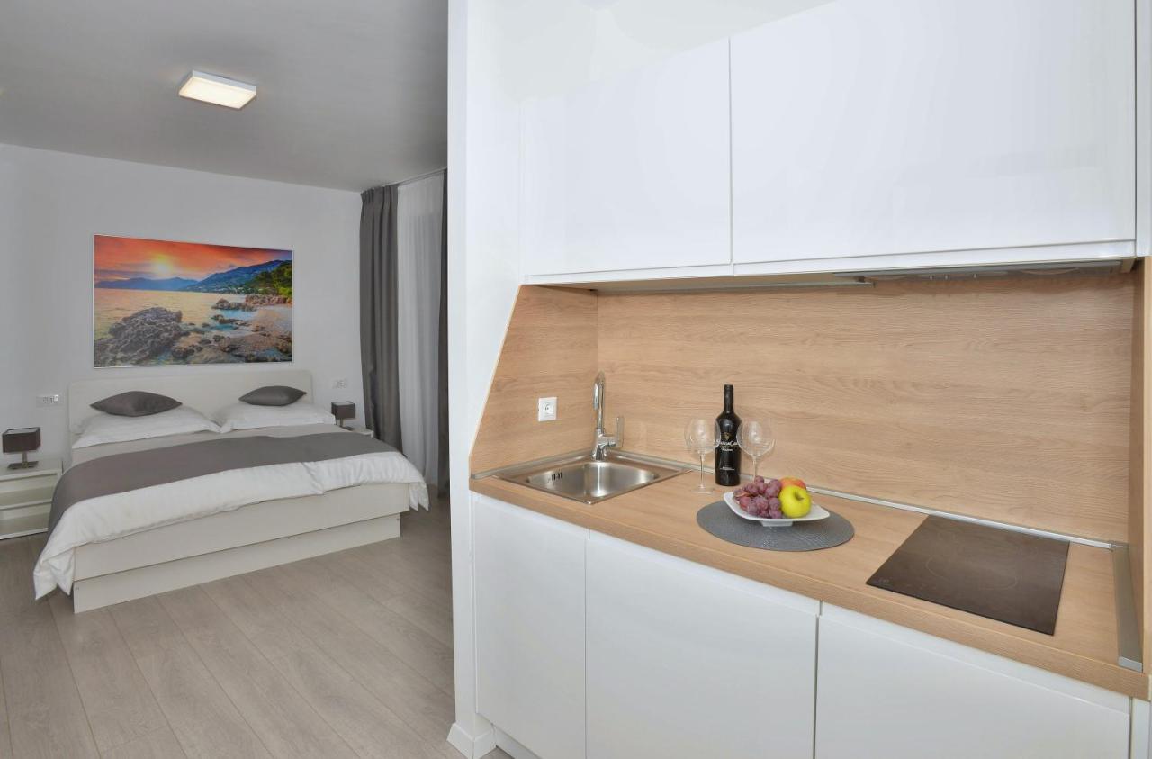 Dalmatia Apartament *